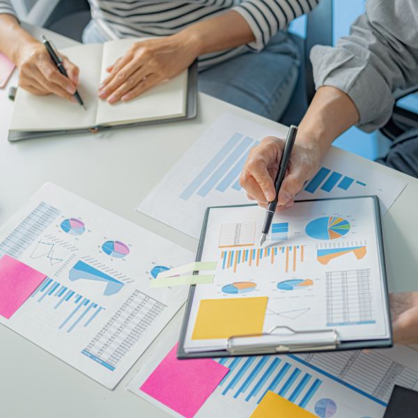 Raportowanie w Google Ads: Jak Monitorować i Optymalizować Wyniki Kampanii